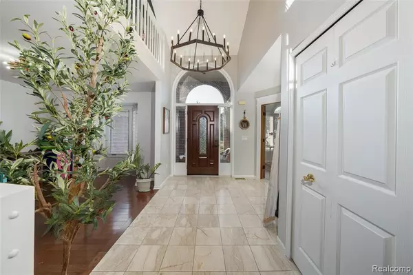 Shelby Twp, MI 48315,14257 MANDARIN Drive