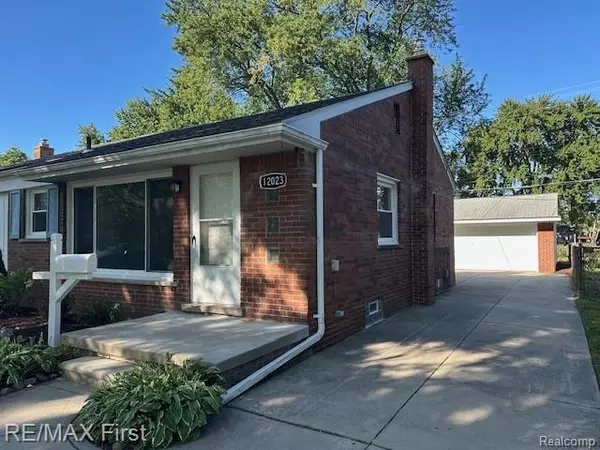 Redford, MI 48239,12023 Columbia