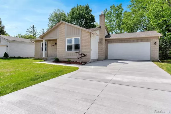 Canton, MI 48188,41441 Cumberland Drive