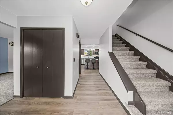 Sterling Heights, MI 48313,11827 Shetland Court