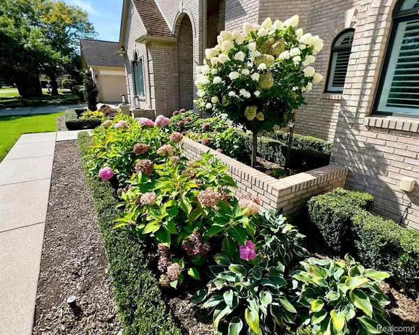 Chesterfield, MI 48047,49877 Miller Court