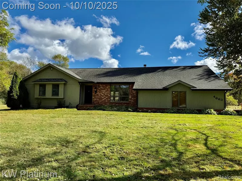 4663 Hessen Road, Casco, MI 48064