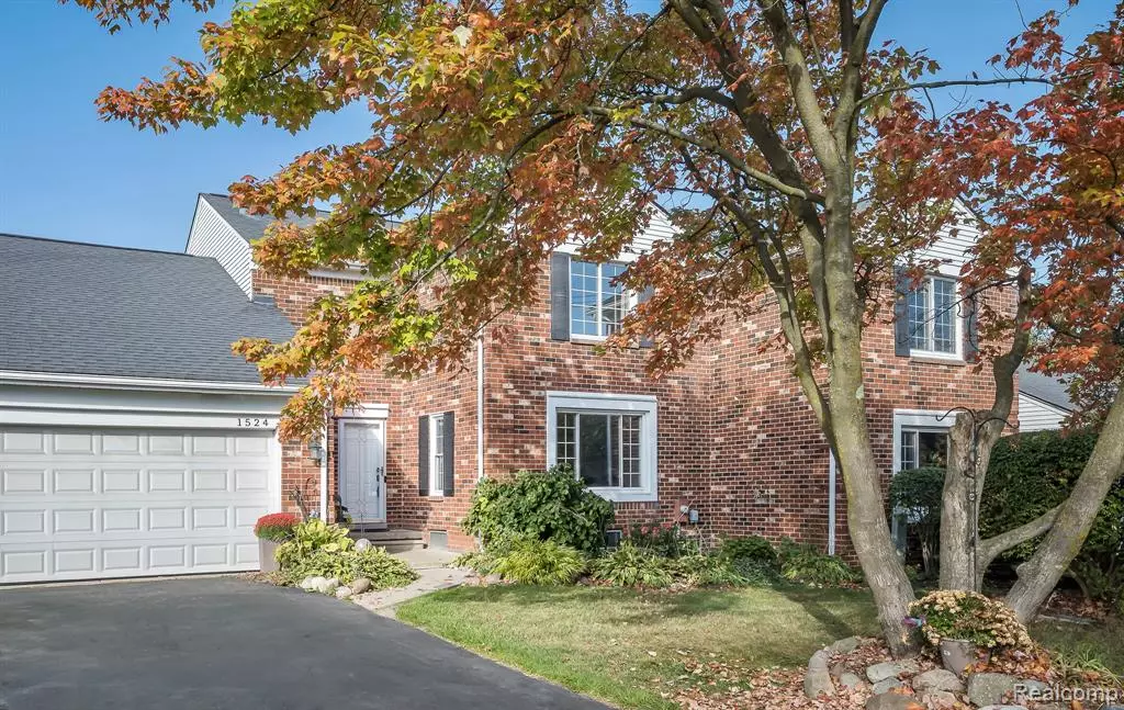 Bloomfield, MI 48304,1524 Georgetown Drive