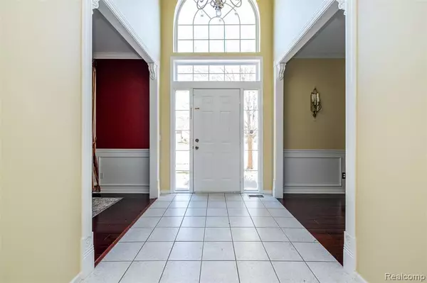 Troy, MI 48098,466 Ivy Lane