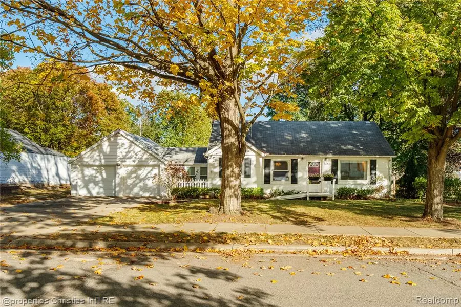 744 Horton Avenue, Northville, MI 48167