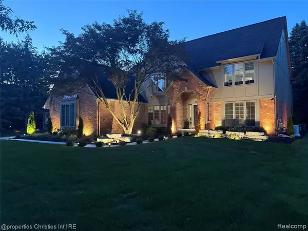 43106 Ashbury Drive, Novi, MI