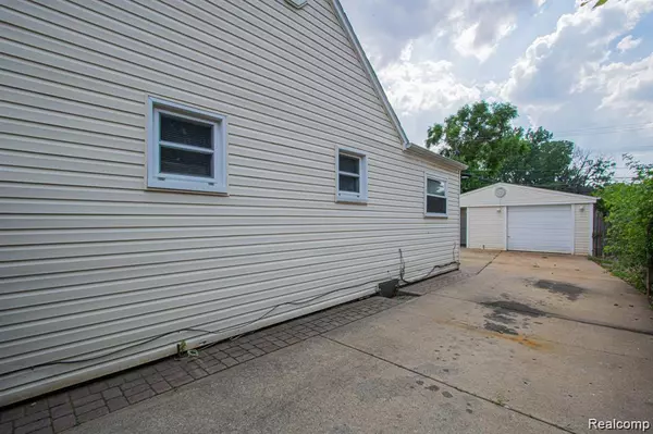 Madison Heights, MI 48071,27047 Nanton Street
