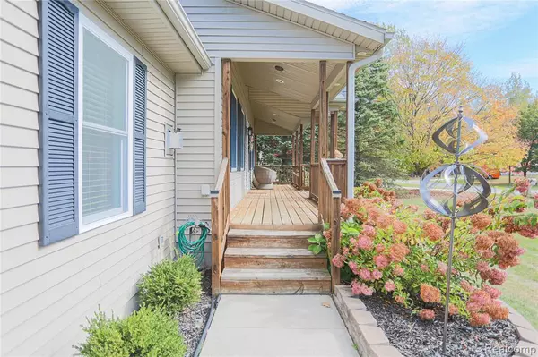 Clyde, MI 48049,5230 Robinwood Drive