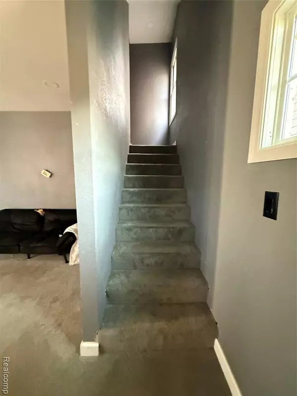 Detroit, MI 48210,6735 Clifton Street