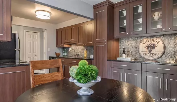 Birmingham, MI 48009,411 S Old Woodward Ave.