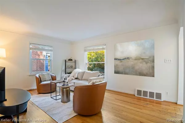 Royal Oak, MI 48073,2517 N Wilson Avenue