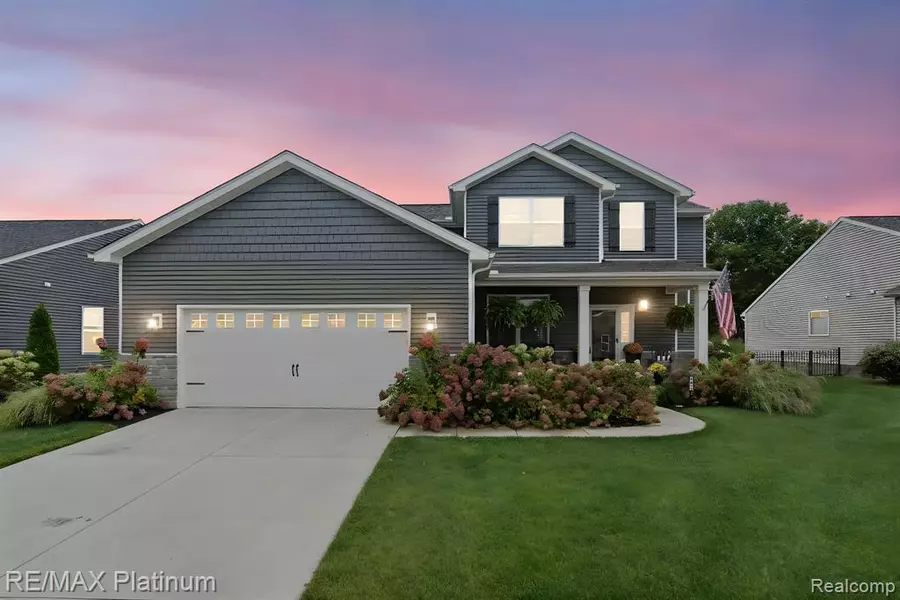 3224 Waverly Woods Lane, Howell, MI 48843