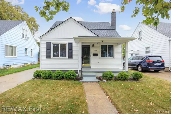 2011 E Hudson Avenue, Royal Oak, MI 48067