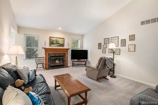 Pinckney, MI 48169,9771 Tioga Trail