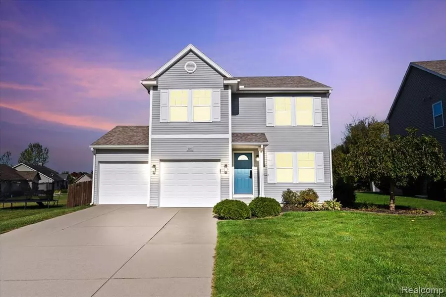 335 Sunbury Drive, Howell, MI 48855