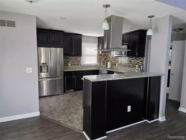 Redford, MI 48240,18626 Inkster Road