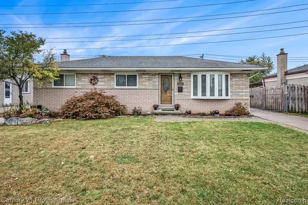 33732 Stonewood Drive, Sterling Heights, MI 48312