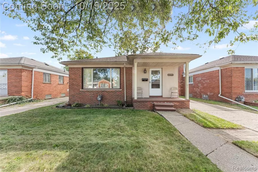1563 Russell Avenue, Lincoln Park, MI 48146
