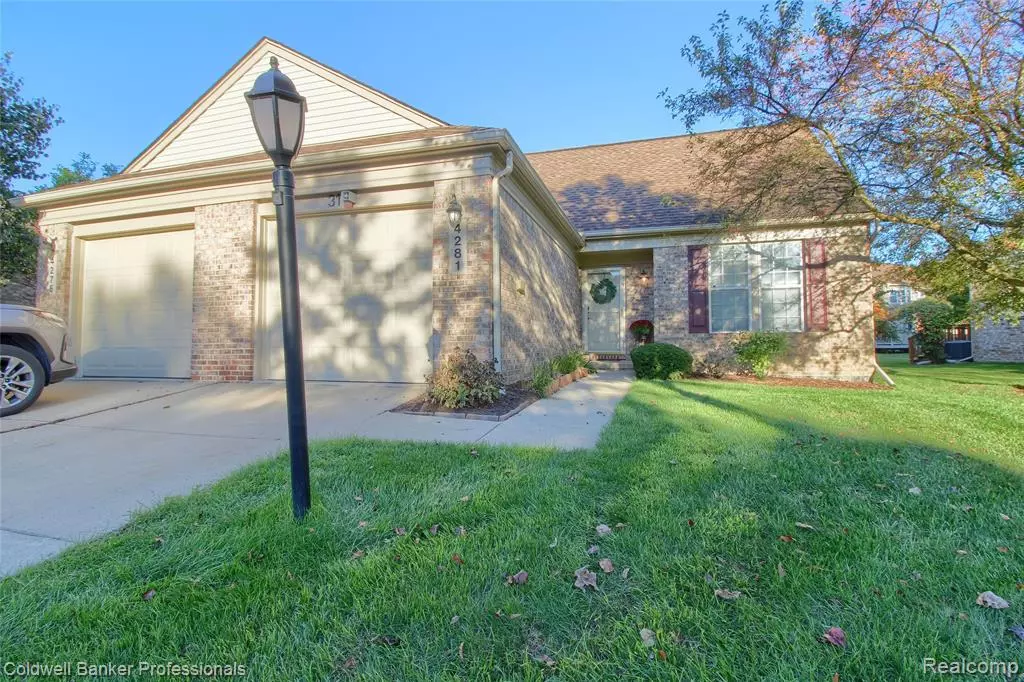 Canton, MI 48188,4281 Hunters W Circle