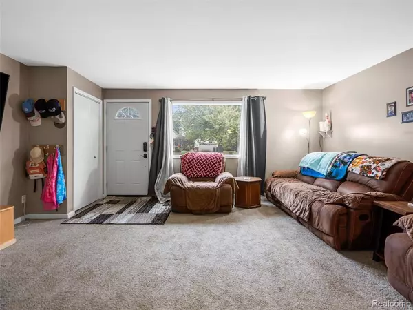 Lake Orion, MI 48362,449 Joslyn Road