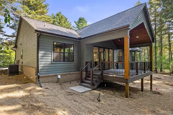 Commerce Twp, MI 48382,3743 KERRIEL Court