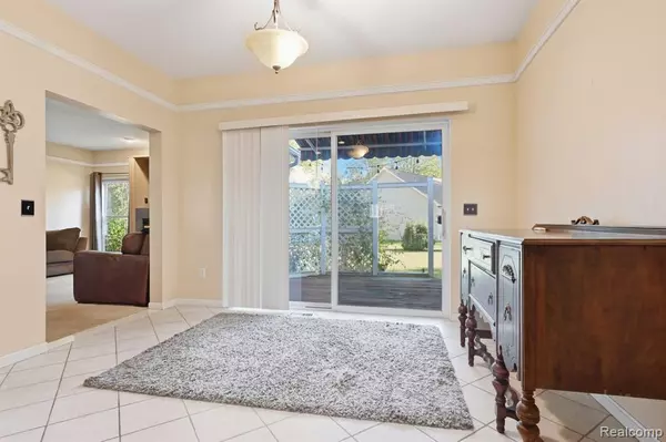 Pinckney, MI 48169,3590 Habitat Trail