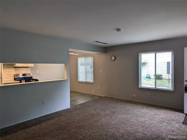 Westland, MI,38030 GREENWOOD Street