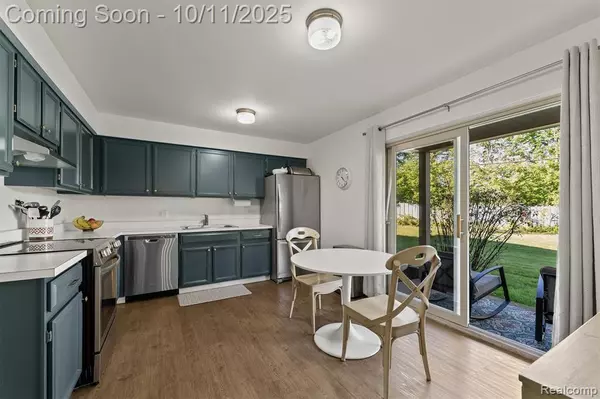 Farmington Hills, MI 48334,29660 Middlebelt Road