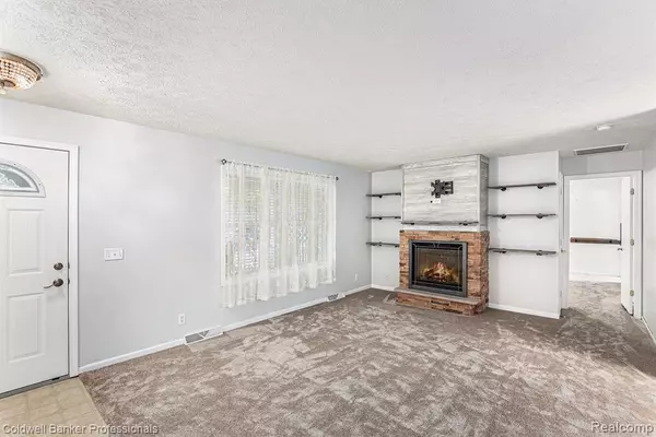 Lapeer, MI 48446,33 Union Street