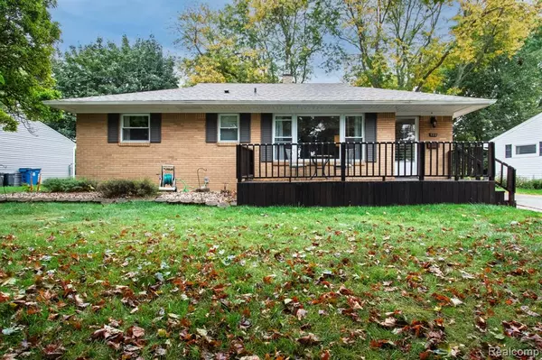 322 North S Drive, Davison, MI 48423