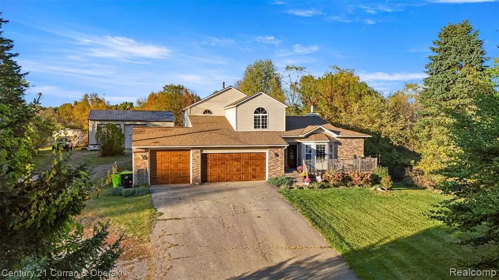 Fenton, MI 48430,10105 Gordon Road