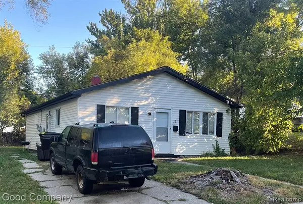 32 N Merrimac Street, Pontiac, MI 48340