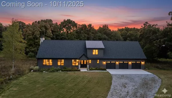 1956 Percy Lane, Highland, MI