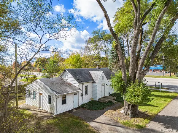 Clarkston, MI 48348,8050 Ortonville Road