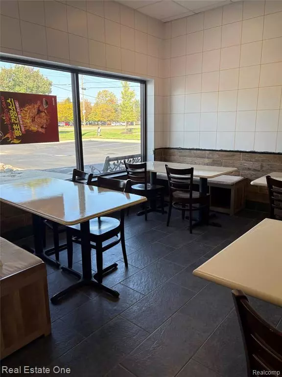 Shelby Twp, MI 48316,56760 Van Dyke Avenue