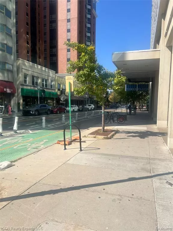 Ann Arbor, MI 48104,555 E William Street