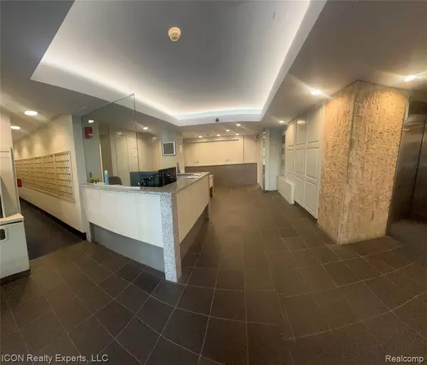 Ann Arbor, MI 48104,555 E William Street