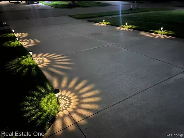 Sterling Heights, MI 48310,36268 Jeffrey Drive