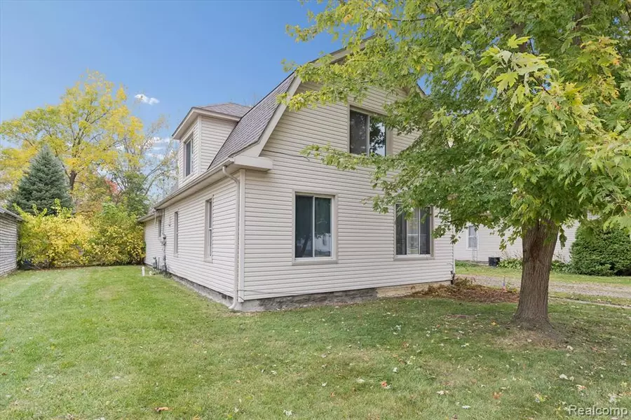 666 Pearl Street, Dundee, MI