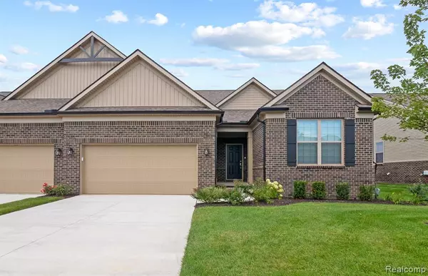 42664 Arbor Drive, Clinton Twp, MI 48038