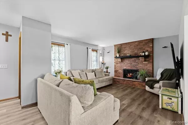 Howell, MI 48843,150 Brighton Road