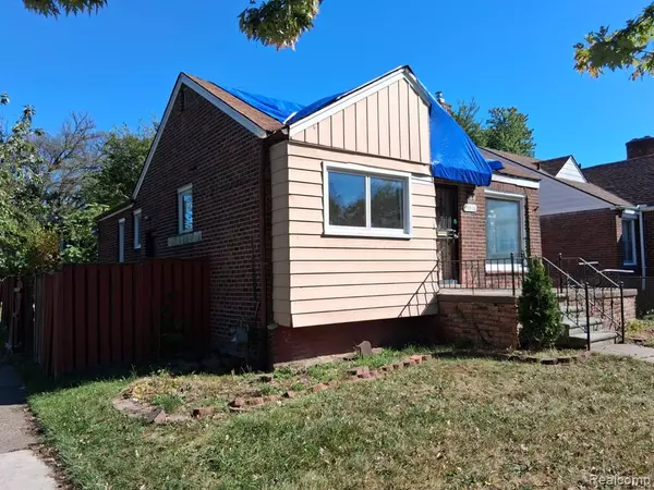 Detroit, MI 48227,15918 Sussex Street