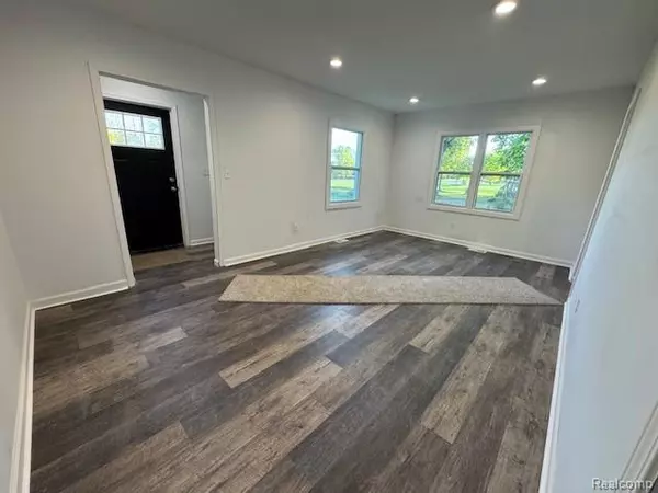 Mount Morris, MI 48458,1393 W Stanley Road