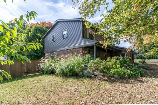 Plymouth, MI 48170,46701 N Territorial Road