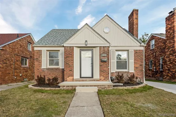 18686 Snowden Street, Detroit, MI 48235