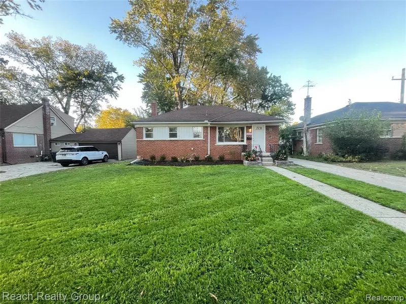 22418 PEMBROKE Avenue, Detroit, MI 48219