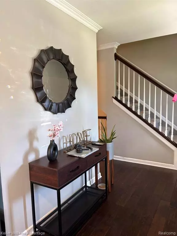 Commerce Twp, MI 48390,2057 Holly Berry Lane