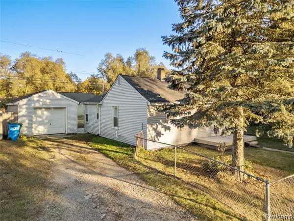 Commerce Twp, MI 48390,3140 Woodlawn Street