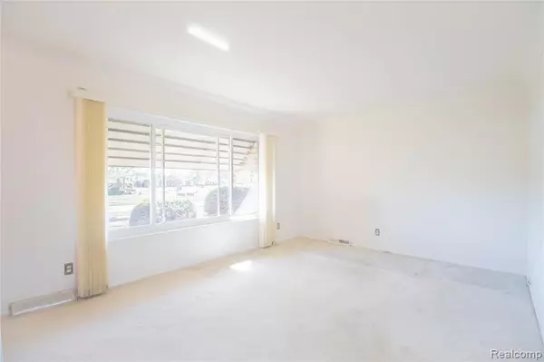 Madison Heights, MI 48071,30705 Longfellow Avenue