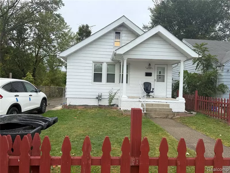 6733 Plainview Ave Avenue, Detroit, MI 48228